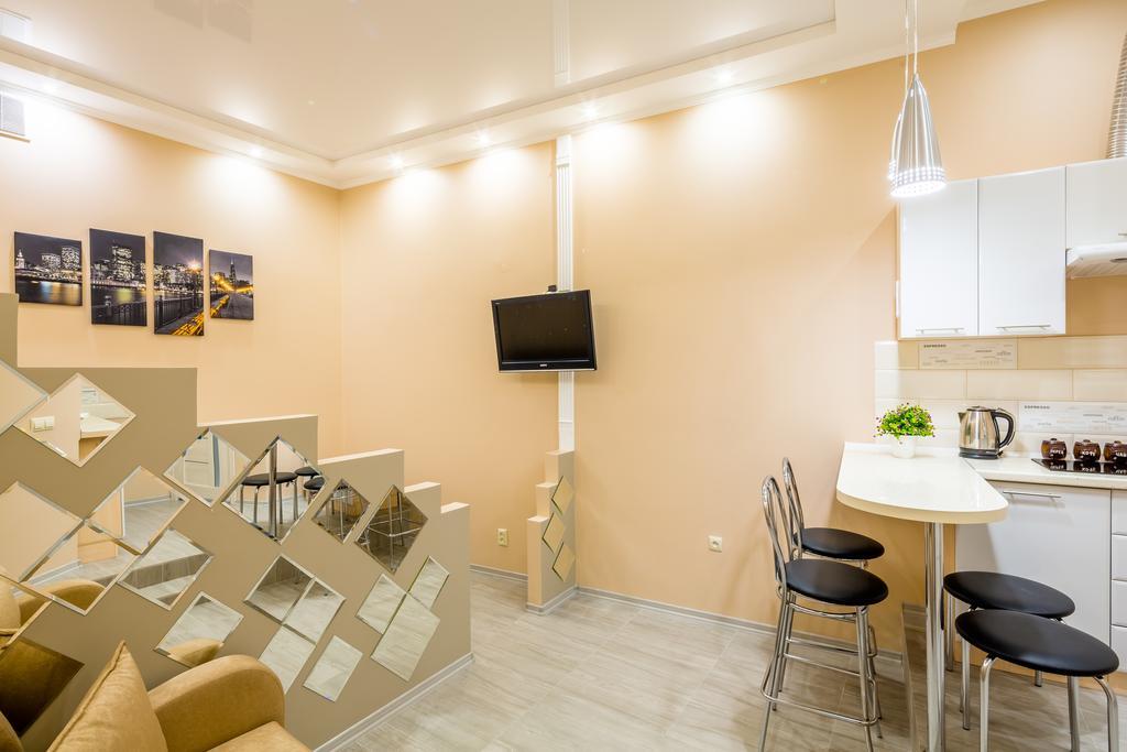 Avangard Studio Apartment 利沃夫 外观 照片